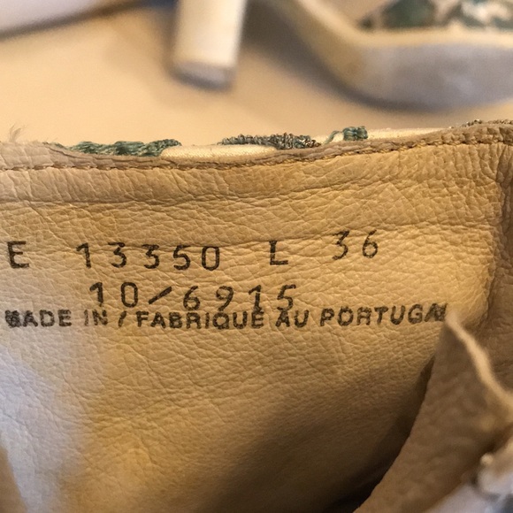 Eject Ankle Gorgeous Boots - Picture 10 of 10